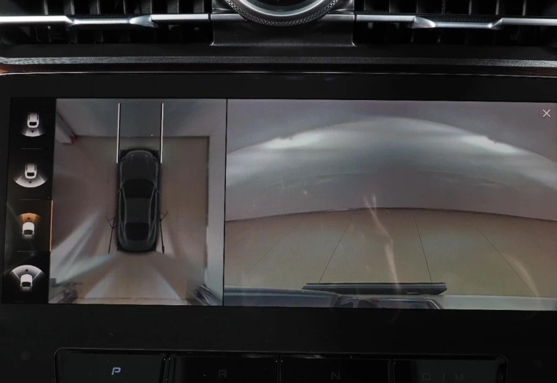 Maserati Gran Turismo  White