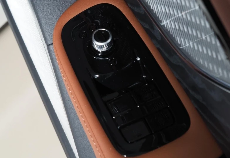 Maserati Gran Turismo  White