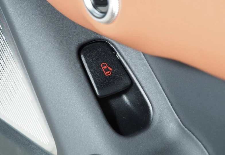 Maserati Gran Turismo  White