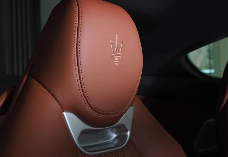 Maserati Gran Turismo  White