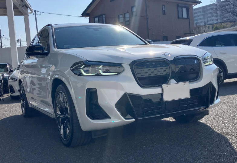 BMW iX3 White