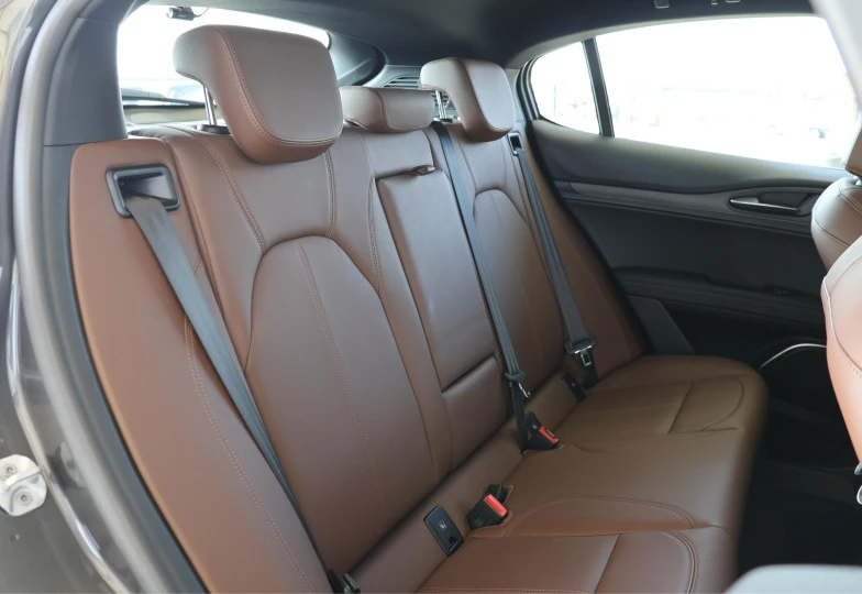 Alfa Romeo Stelvio Grey