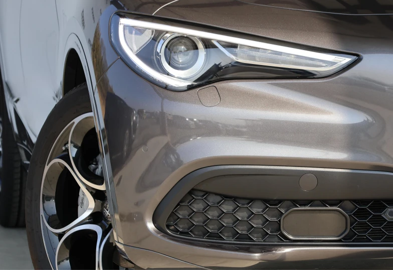 Alfa Romeo Stelvio Grey