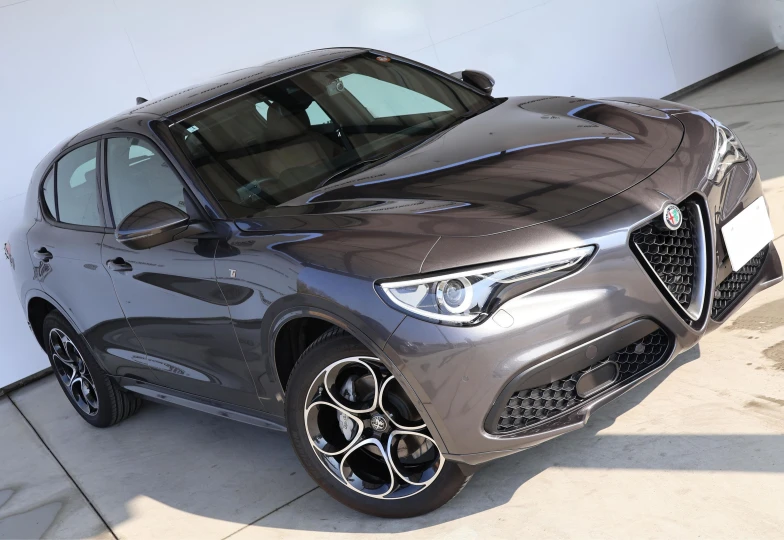 Alfa Romeo Stelvio Grey