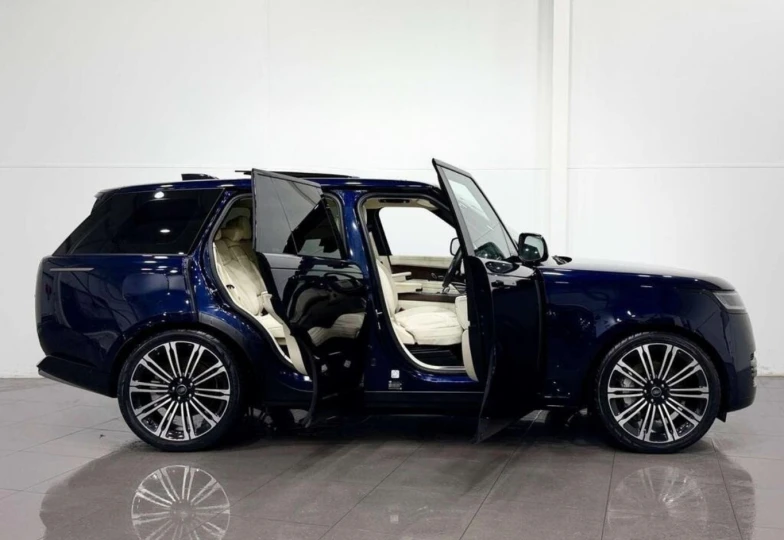Land Rover Range Rover Blue