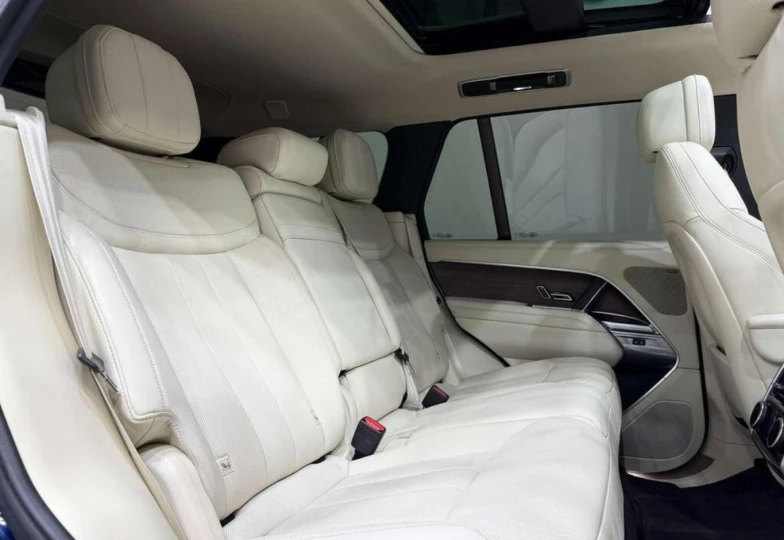 Land Rover Range Rover Blue