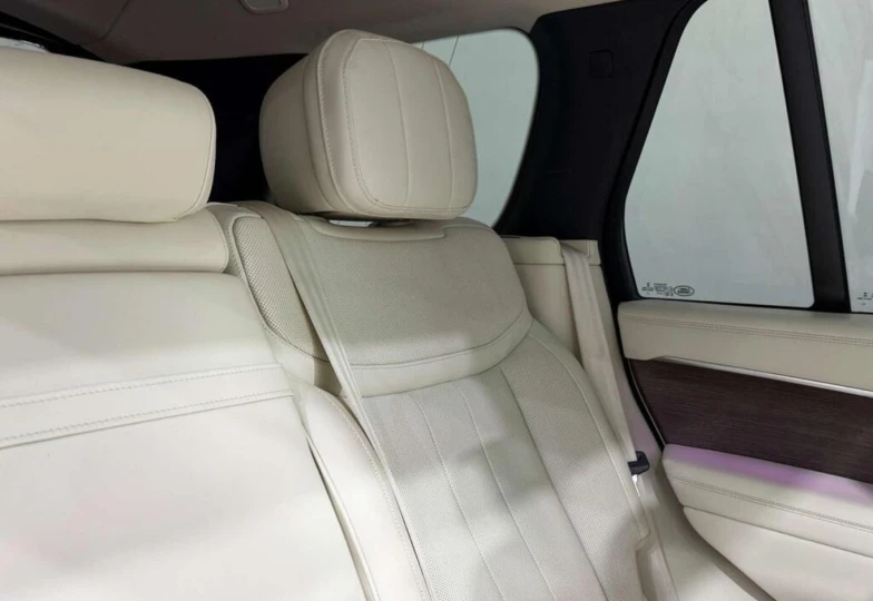 Land Rover Range Rover Blue