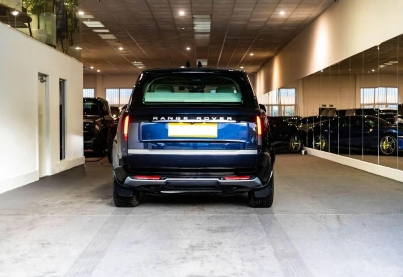 Land Rover Range Rover Blue