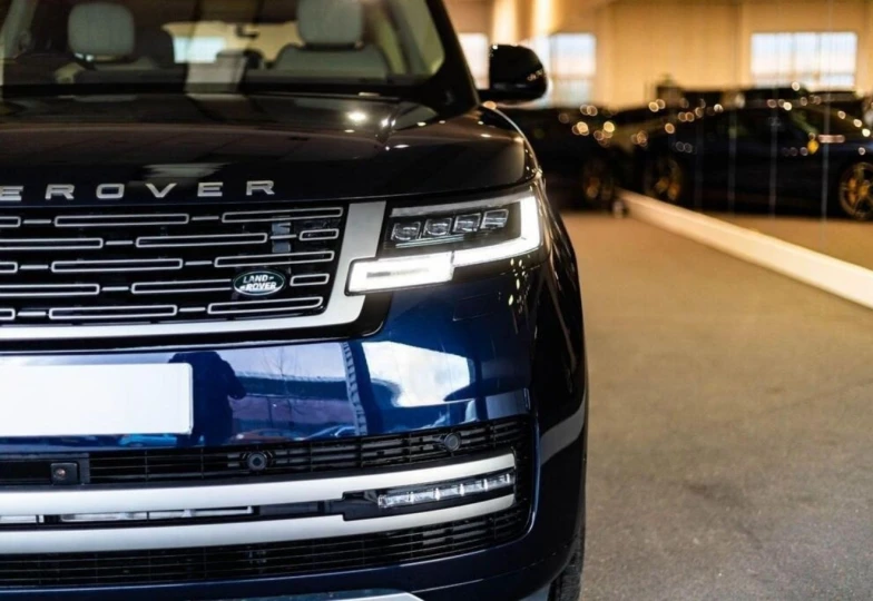 Land Rover Range Rover Blue