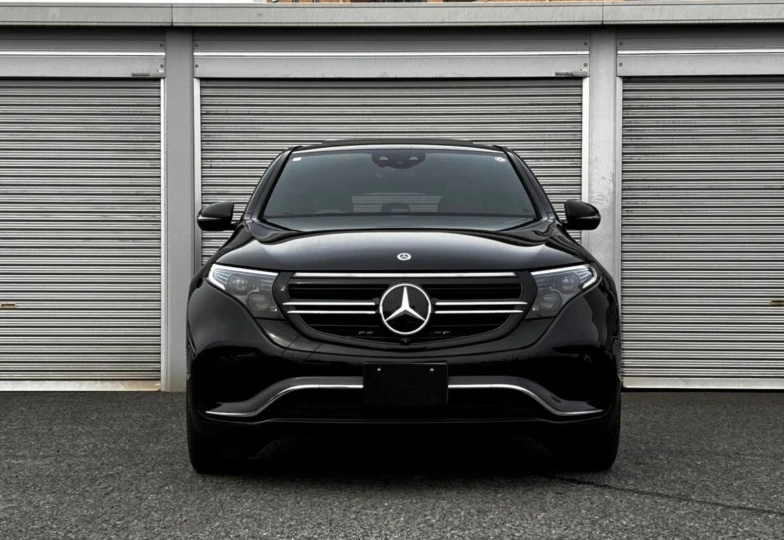 Mercedes EQC Black