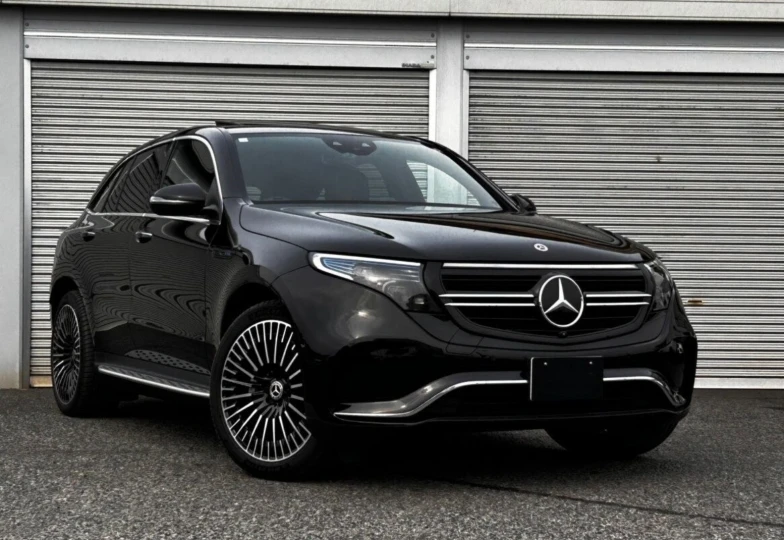 Mercedes EQC Black