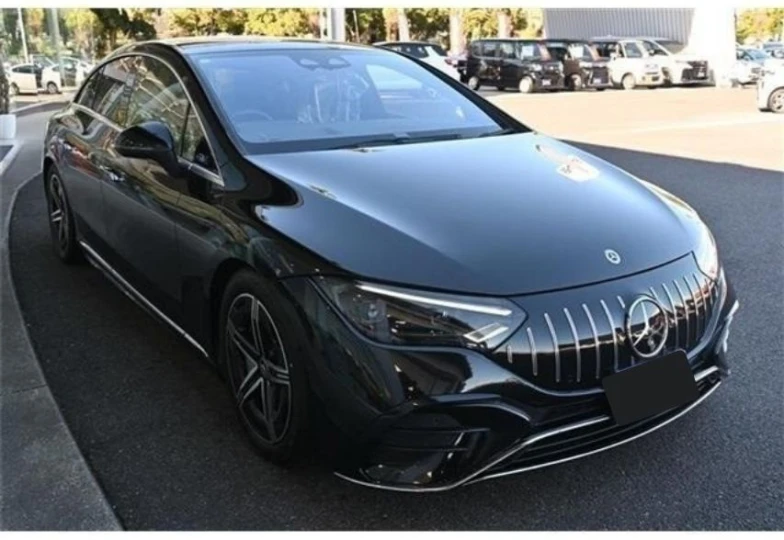 Mercedes EQE Black