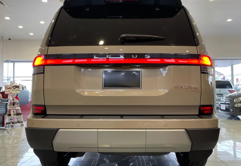 Lexus GX Beige