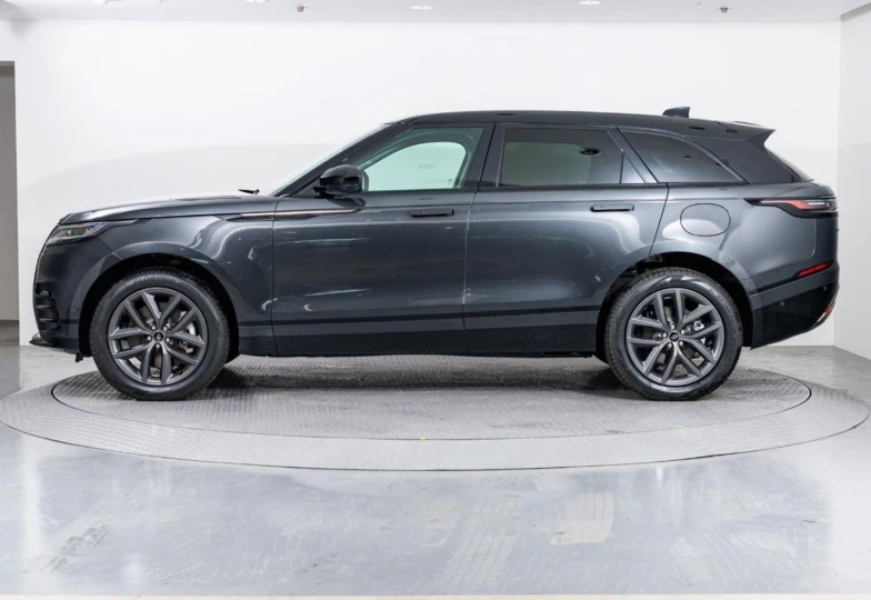 Land Rover Range Rover Velar Blue