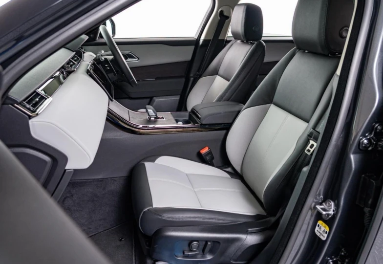 Land Rover Range Rover Velar Blue