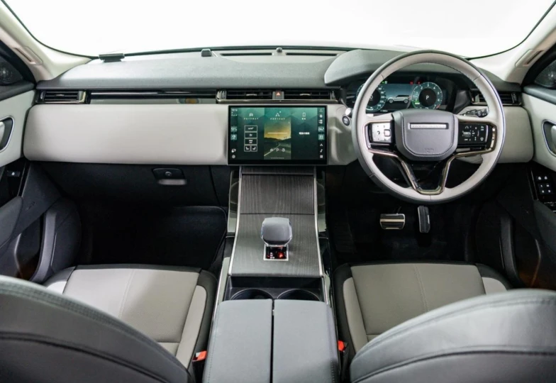 Land Rover Range Rover Velar Blue