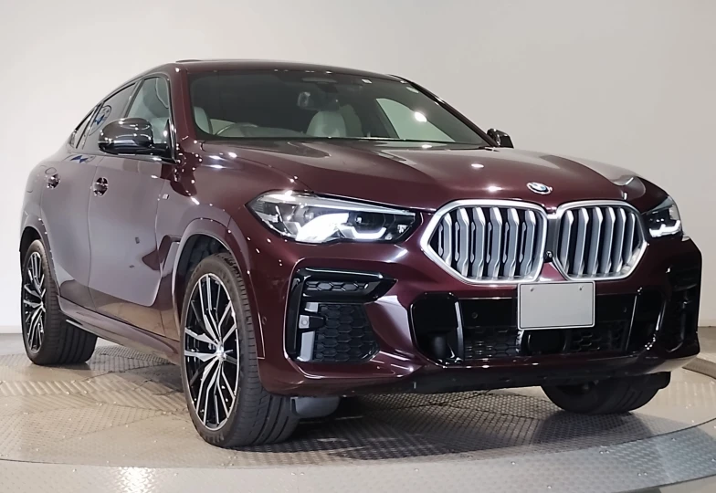 BMW X6 Темно-красный