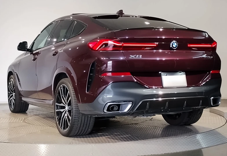 BMW X6 Темно-красный