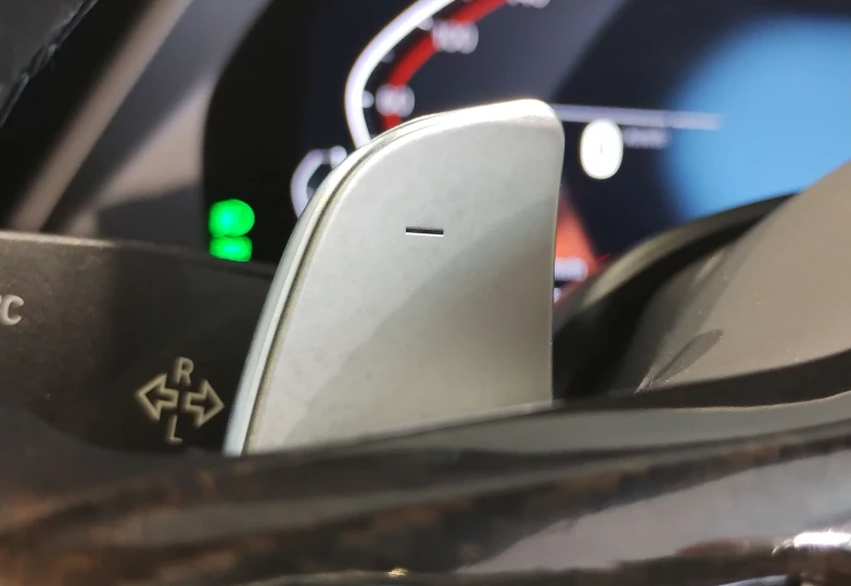 BMW X6 Темно-красный