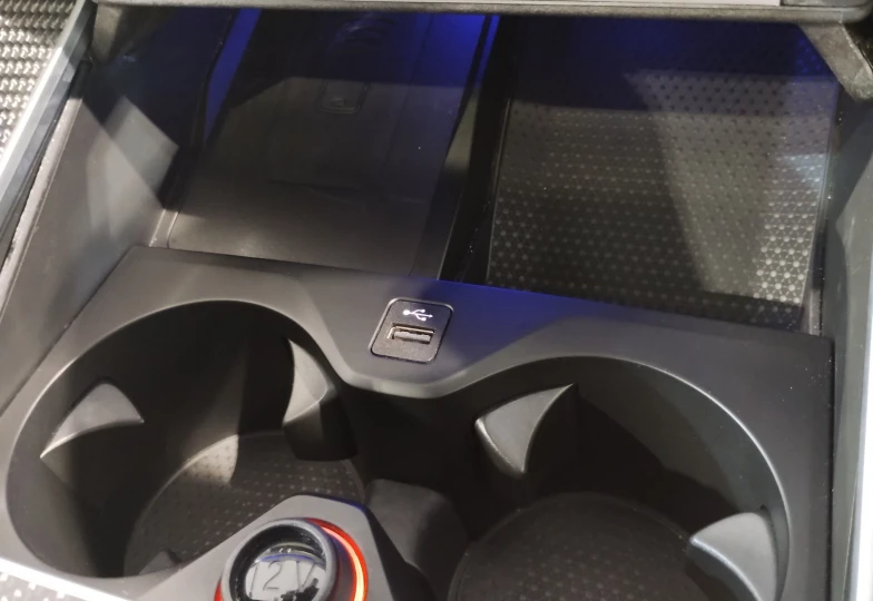 BMW X6 Темно-красный