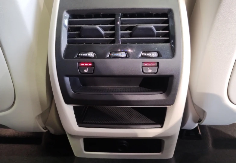 BMW X6 Темно-красный