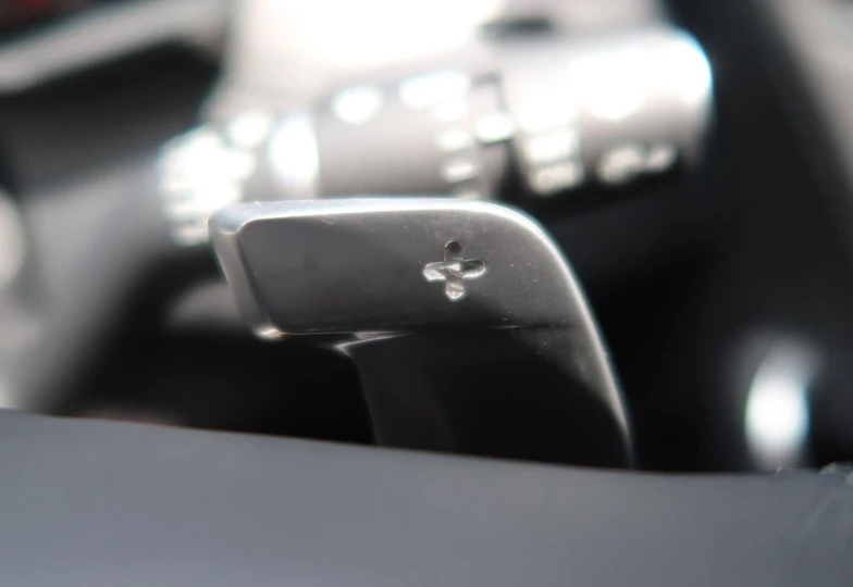 Jaguar F-Pace Синий