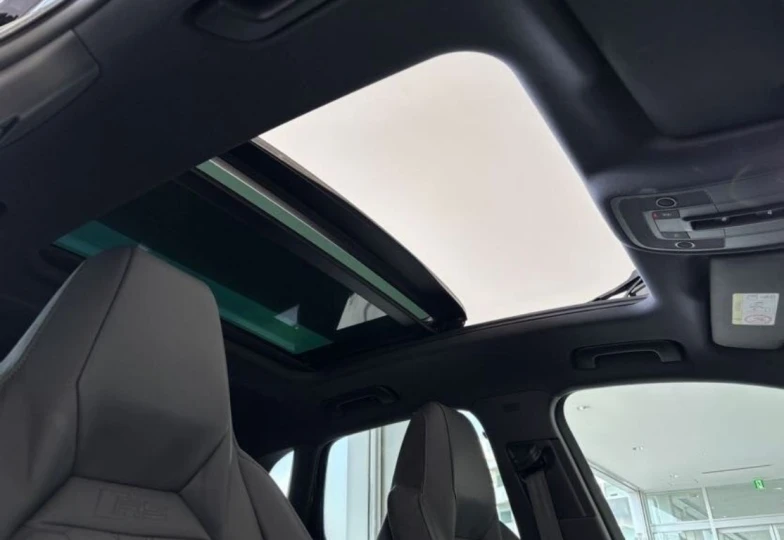 Audi RS Q3 Черный