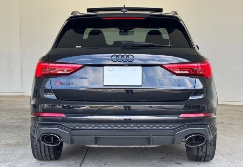 Audi RS Q3 Черный