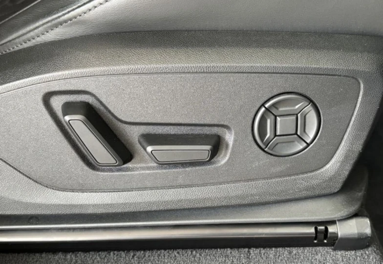 Audi RS Q3 Черный