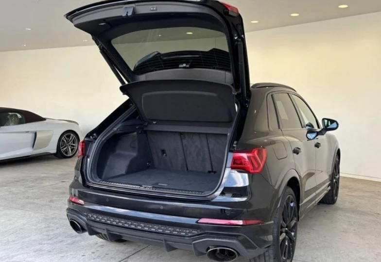 Audi RS Q3 Черный