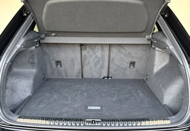 Audi RS Q3 Черный