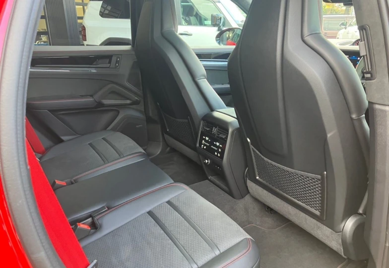 Porsche Cayenne Red