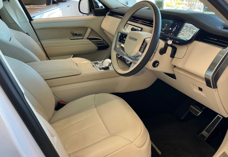 Land Rover Range Rover Белый