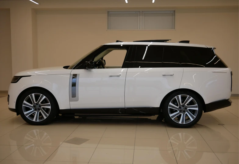Land Rover Range Rover Белый