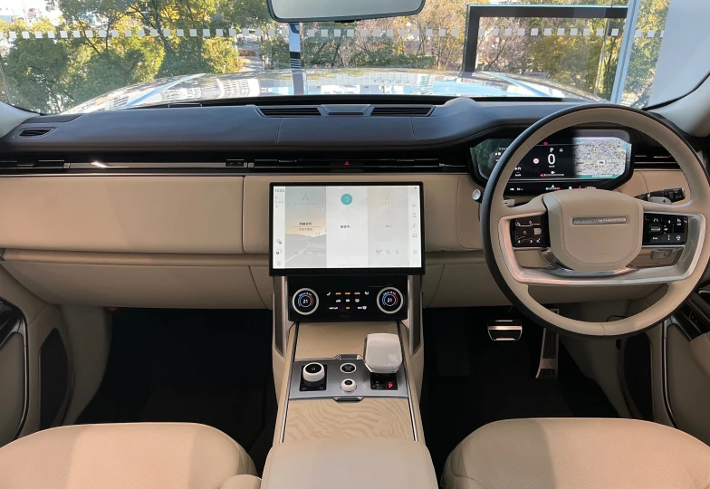 Land Rover Range Rover Белый