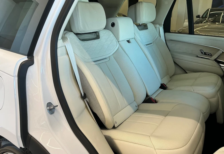 Land Rover Range Rover Белый