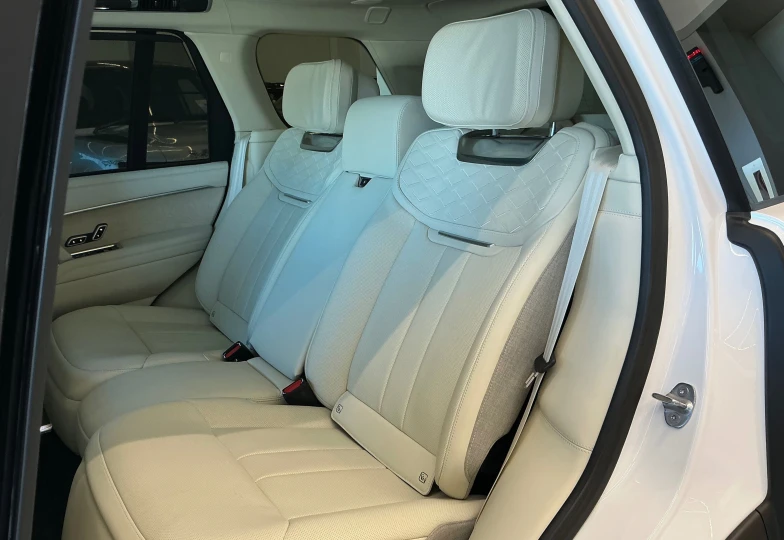 Land Rover Range Rover Белый