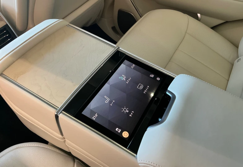 Land Rover Range Rover Белый