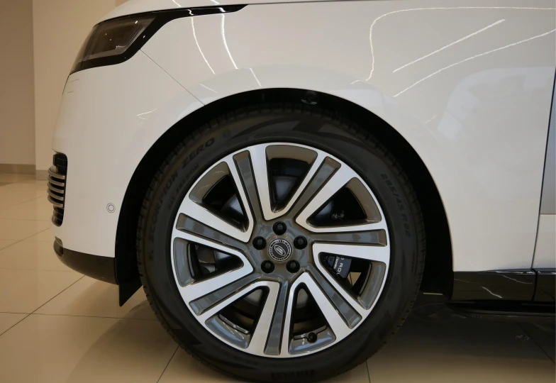 Land Rover Range Rover Белый
