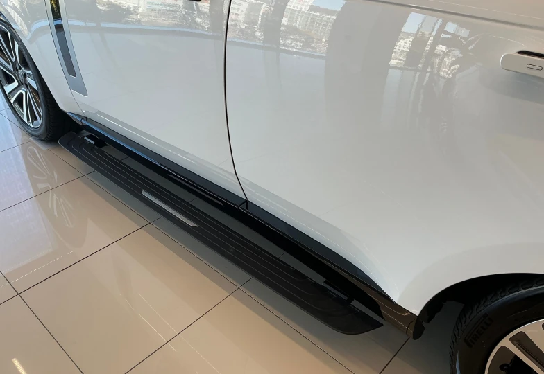 Land Rover Range Rover Белый