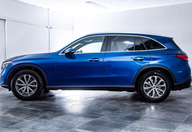 Mercedes GLC-class Синий