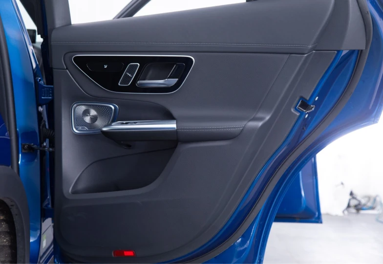 Mercedes GLC-class Синий