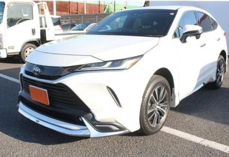 Toyota Harrier White