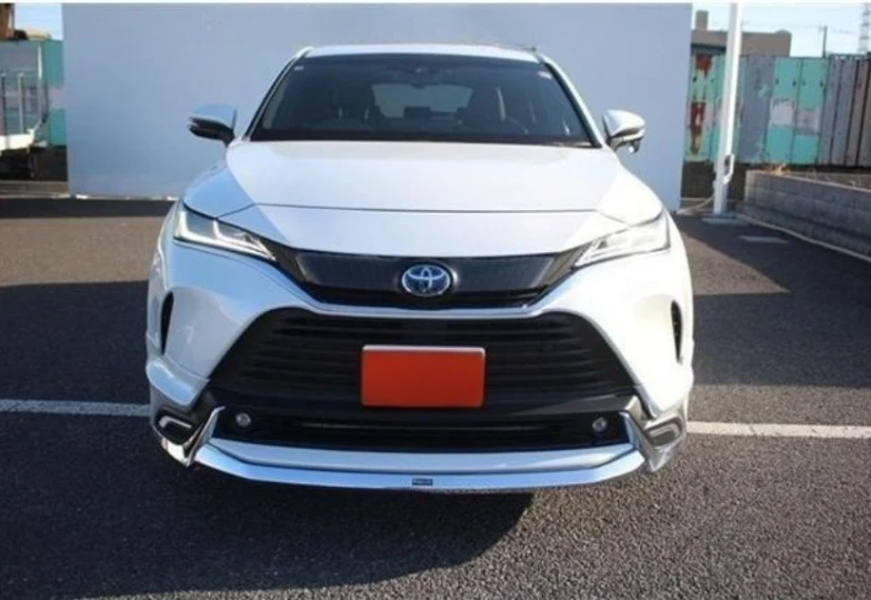 Toyota Harrier White