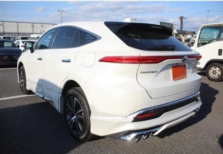 Toyota Harrier White