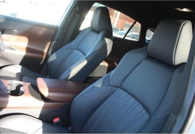 Toyota Harrier White