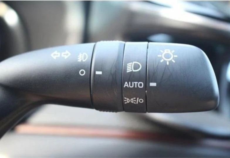 Toyota Harrier White