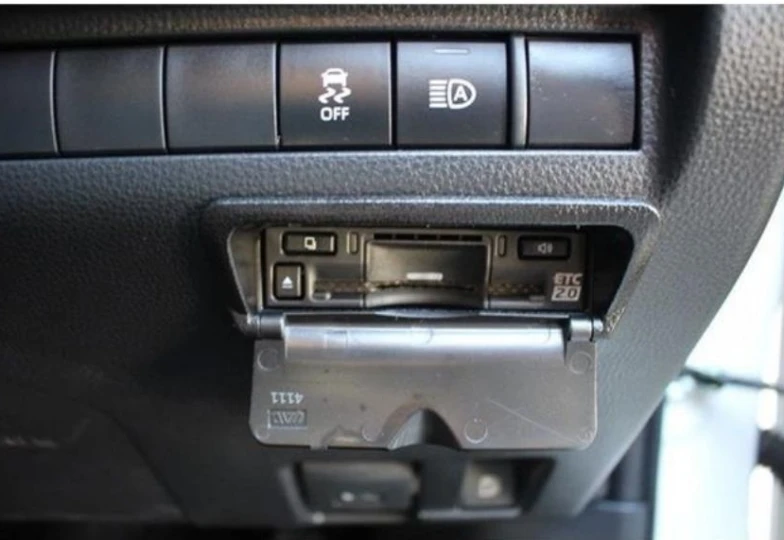 Toyota Harrier White