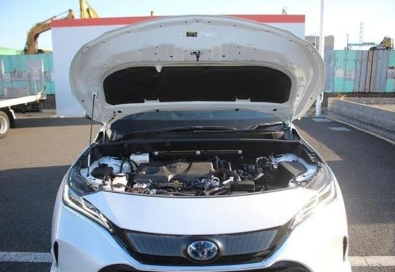 Toyota Harrier White