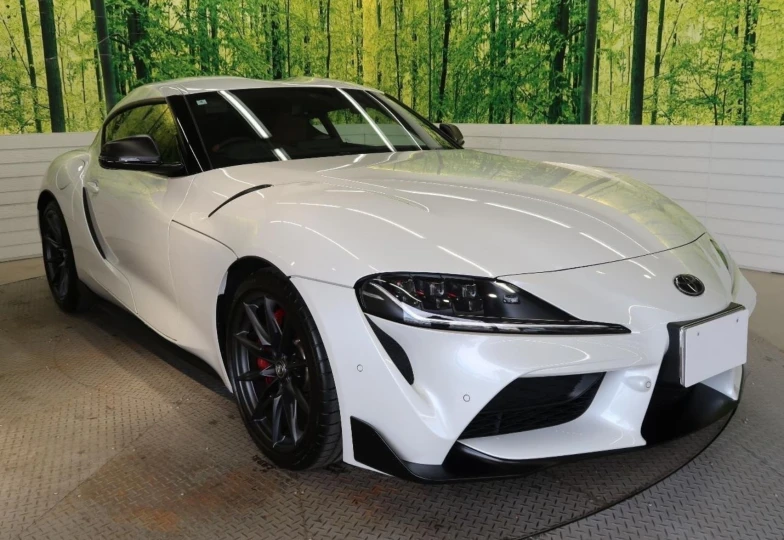 Toyota Supra White
